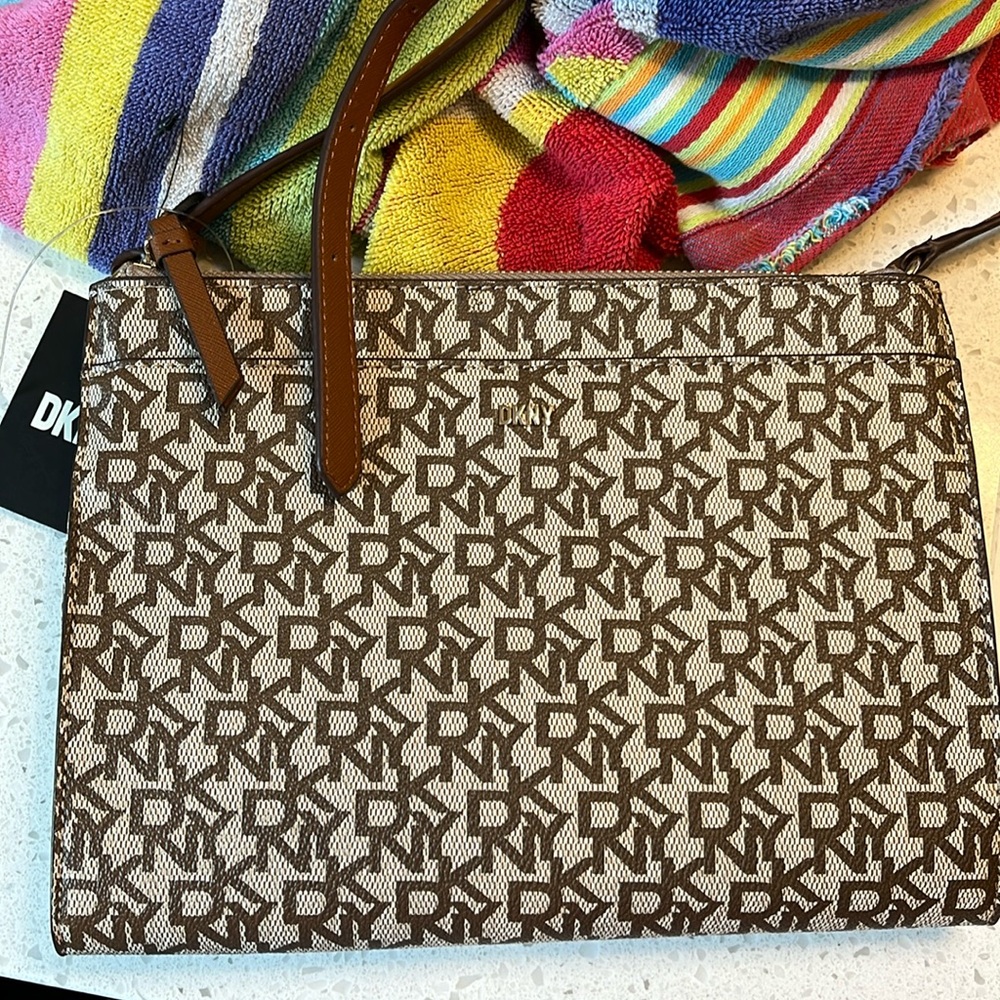 DKNY  signature, crossbody bag.